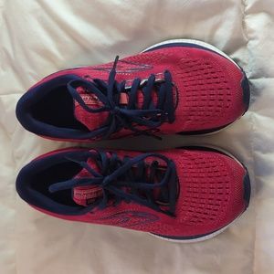 Brooks Glycerin GTS 19 women's 7.5